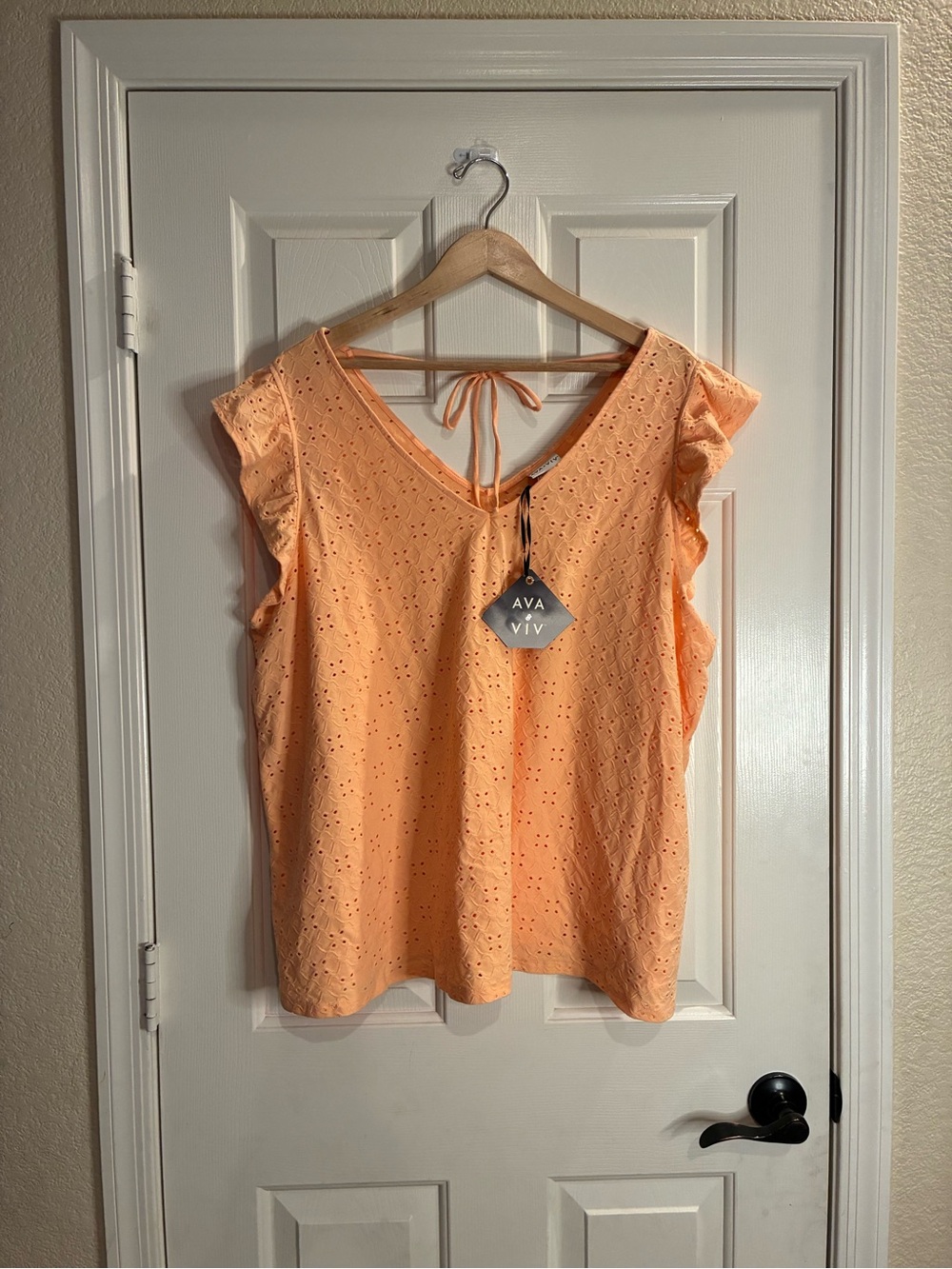 Ava & Viv Peach Eyelet Tie-Back Ruffle Sleeve Top
